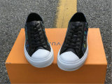 LV SNEAKERS (21)