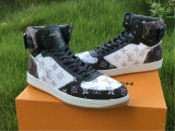 LV SNEAKERS (15)