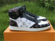 LV SNEAKERS (15)