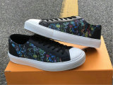 LV SNEAKERS (21)