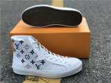 LV SNEAKERS (28)