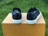 LV SNEAKERS (23)