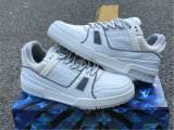 LV SNEAKERS (16)