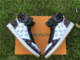 LV SNEAKERS (15)