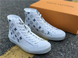 LV SNEAKERS (28)
