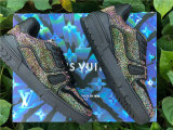 LV SNEAKERS (34)