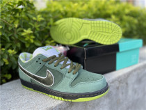 Authentic Concepts x Nike SB Dunk Low “Green Lobster” GS Authentic Concepts x Nike SB Dunk Low “Green Lobster” GS
