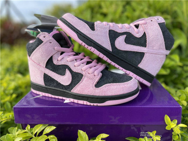 Authentic Nike SB Dunk High “Invert Celtics” GS