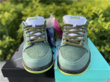 Authentic Concepts x Nike SB Dunk Low “Green Lobster” GS