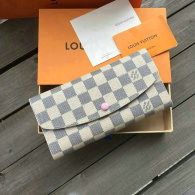 LV Wallet AAA (111)