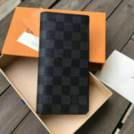 LV Wallet AAA (89)