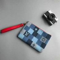 LV Wallet (5)