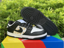 Authentic Supreme x Nike SB Dunk Low White/God/Black