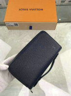 LV Wallet (125)