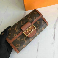 LV Wallet AAA (152)