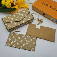 LV Wallet AAA (42)