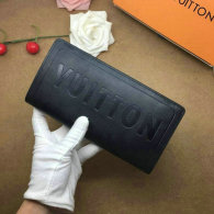 LV Wallet AAA (62)