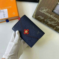 LV Wallet AAA (30)
