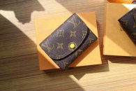 LV Wallet AAA (99)