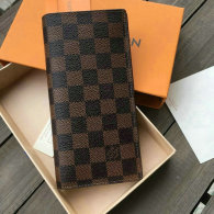 LV Wallet AAA (88)