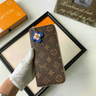 LV Wallet AAA (46)