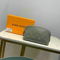 LV Wallet (49)
