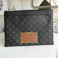 LV Bag AAA (54)