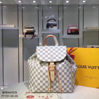 LV Backpack (42)