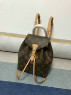 LV Backpack (29)