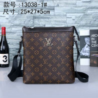 LV Men Bag AAA (95)