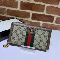 Gucci Wallet (97)