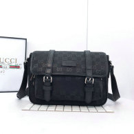 Gucci Handbag AAA (33)