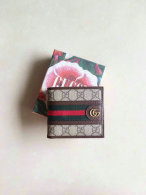 Gucci Wallet (102)