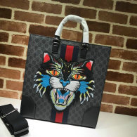 Gucci Men Bag (14)