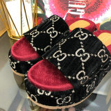 Gucci Women Slipper (5)