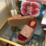 Gucci Women Slipper (8)