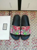 Gucci Men Slippers (32)