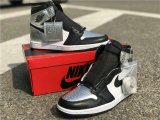 Authentic Air Jordan 1 High OG WMNS “Silver Toe”