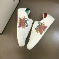 Gucci Men Shoes (56)