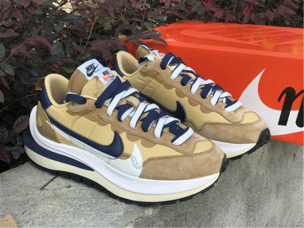 Authentic Sacai x Nike VaporWaffle Sesame/Blue Void-White