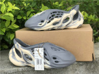 Authentic Y Foam Runner “MXT Moon Gray”