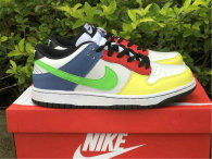 Authentic Nike Dunk Low WMNS “Green Strike” (women)