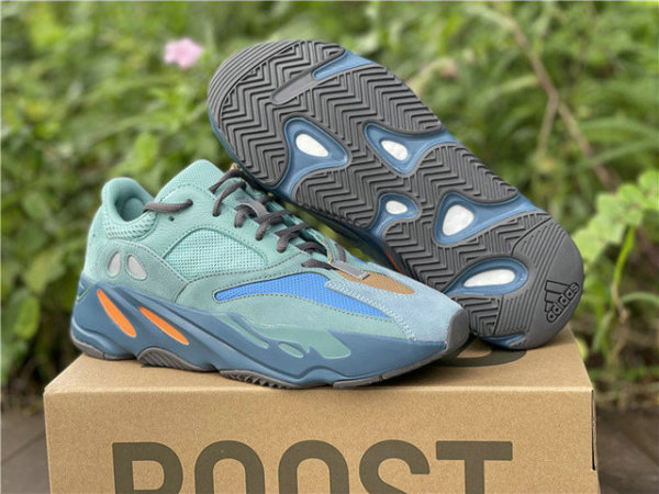 Authentic Y 700 V2 FADAZU