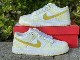 Authentic Nike SB Dunk Low Yllow/White
