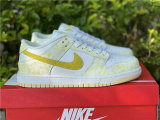 Authentic Nike SB Dunk Low Yllow/White