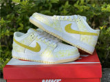 Authentic Nike SB Dunk Low Yllow/White