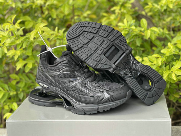 Balenciaga Xpander Sneaker (3)