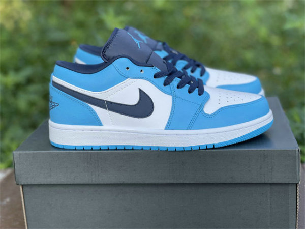 Authentic Air Jordan 1 Low “UNC” GS