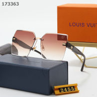 LV Sunglasses AA quality (348)