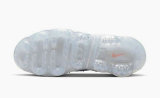 Air VaporMax Plus Women (27)